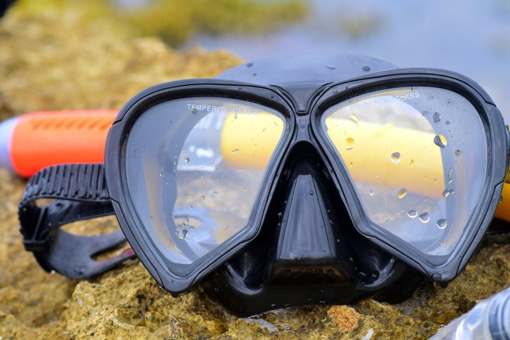 What Diving Equipment Should I Buy?