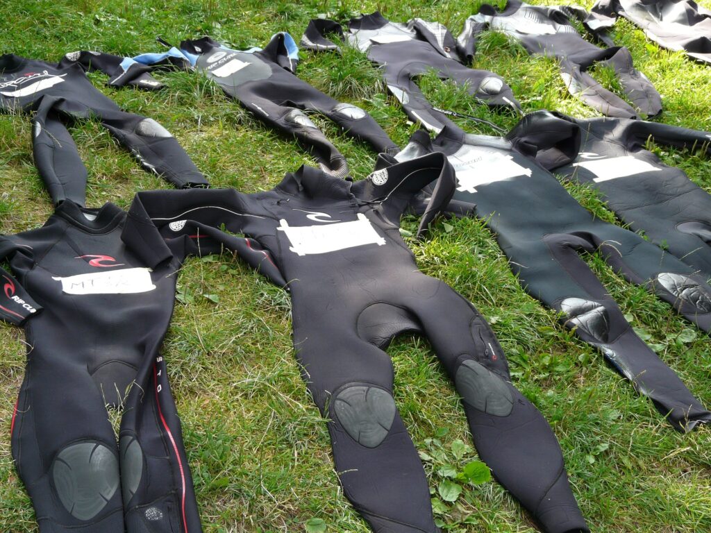 What Diving Equipment Should I Buy?
